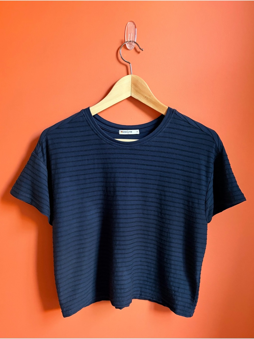 Minimalist Scandigirl Preppy Marine Layer Stripe Crewneck Cropped T-Shirt